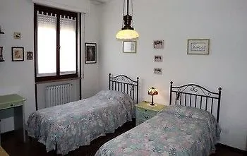 Tenuta I Lecci Di Gurian Roberta Maura Hotel 3*