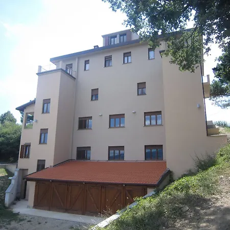 Hotel Tenuta I Lecci Di Gurian Roberta Maura Terranuova Bracciolini