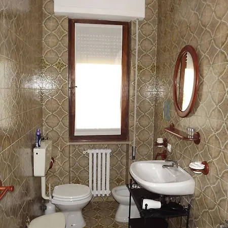 Tenuta I Lecci Di Gurian Roberta Maura 3*