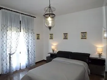 Tenuta I Lecci Di Gurian Roberta Maura Hotel Terranuova Bracciolini